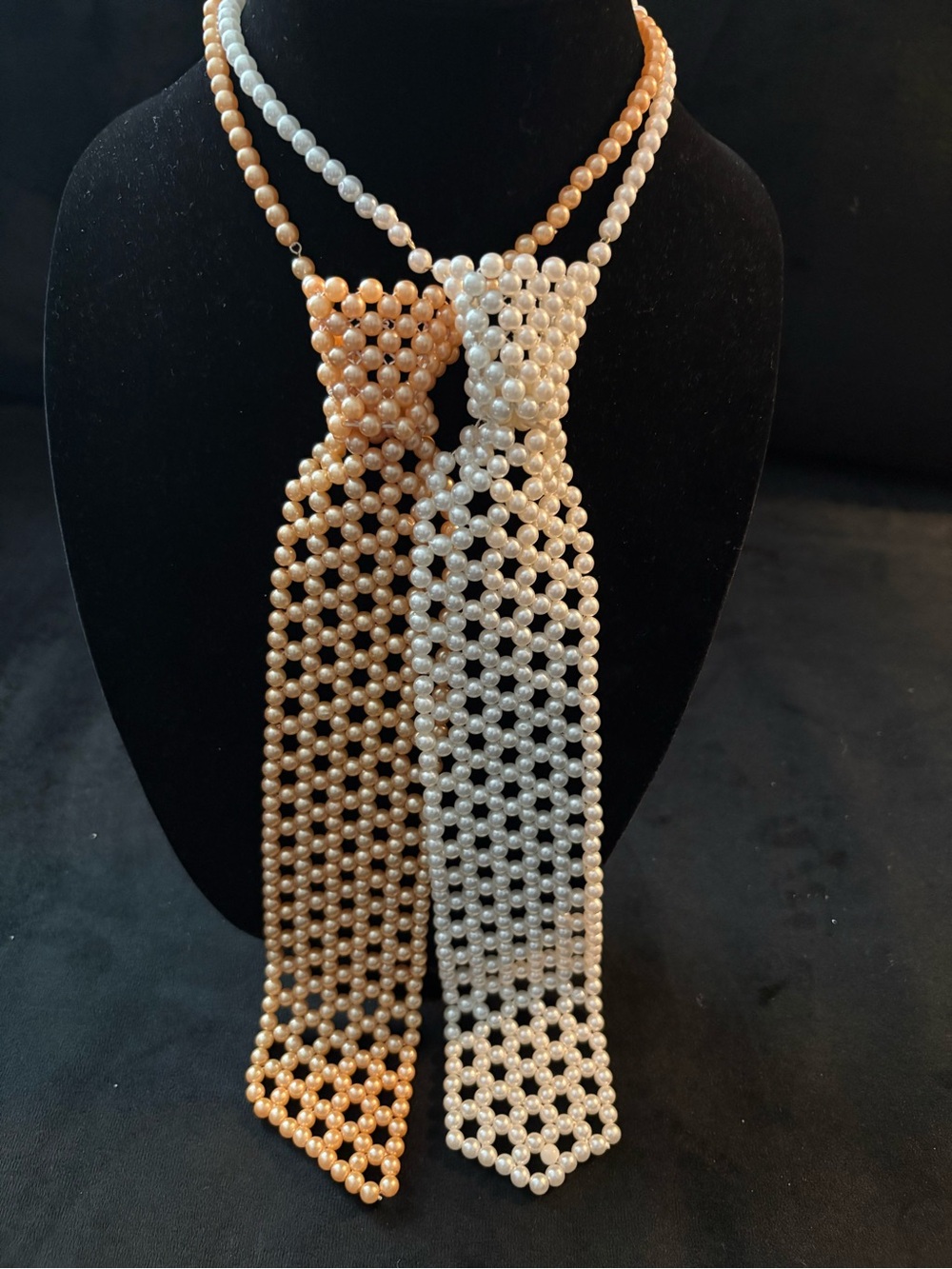 Pearl Mesh Lariat Necklace - Peach & Ivory
